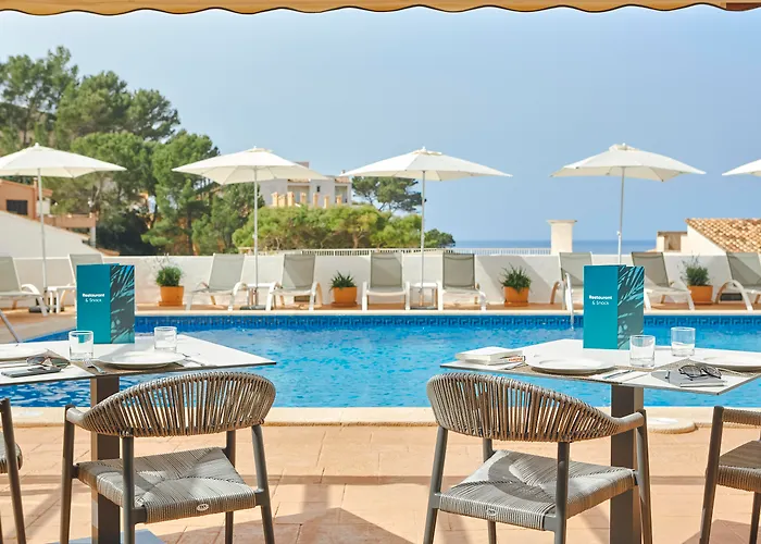 Universal Aparthotel Don Camilo