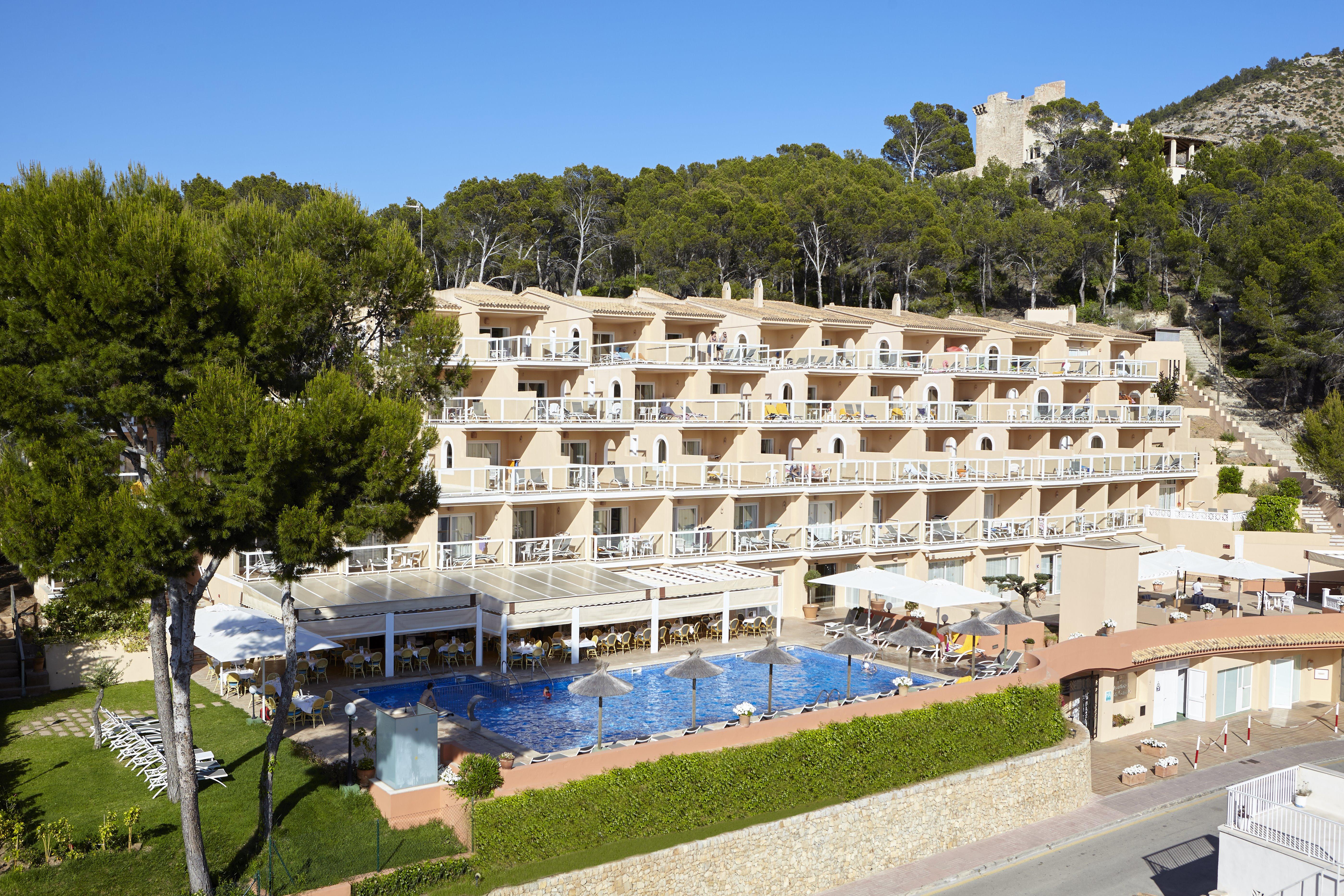 Apartahotel Universal Don Camilo 4*