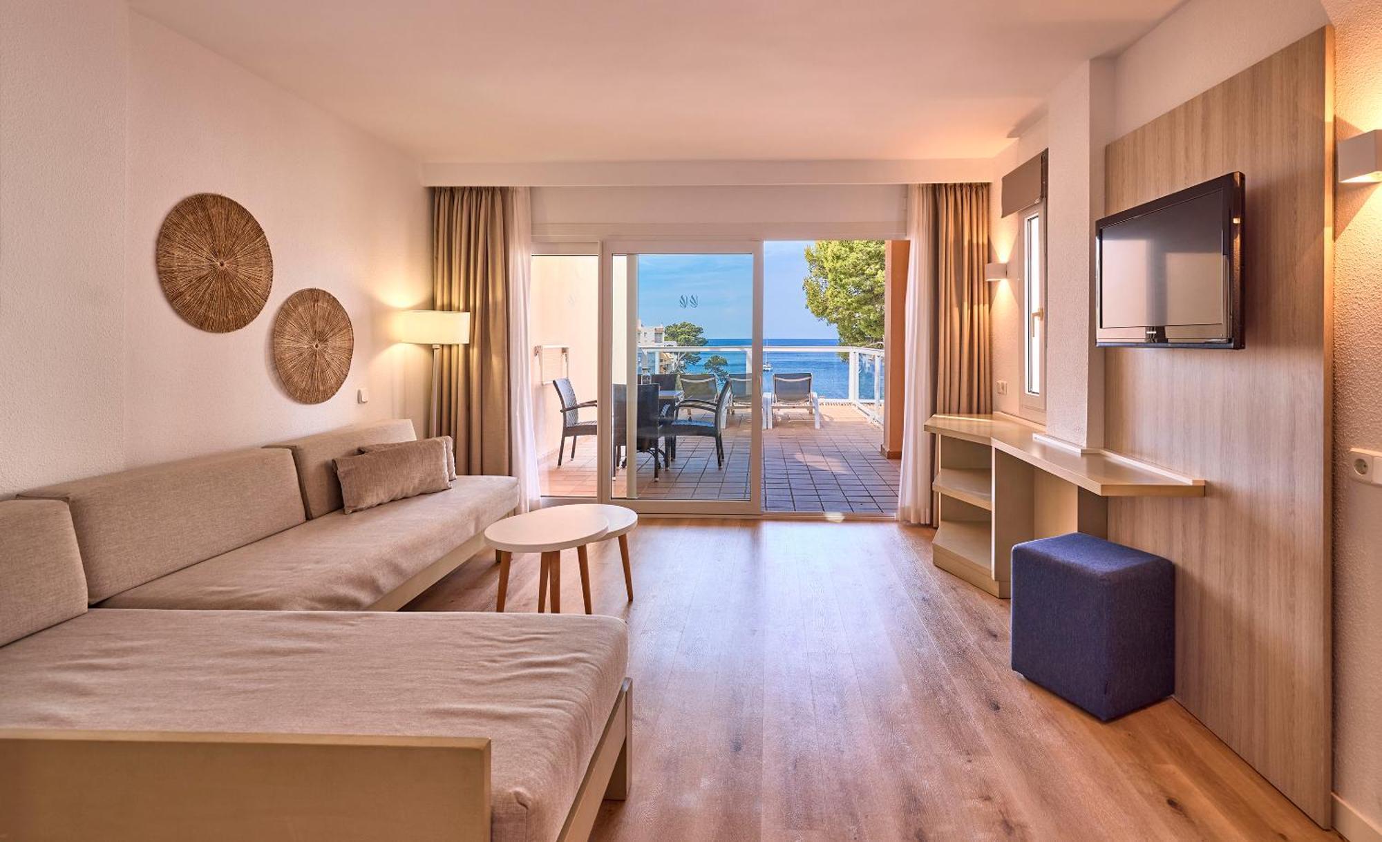 Universal Don Camilo Aparthotel Sant Elm